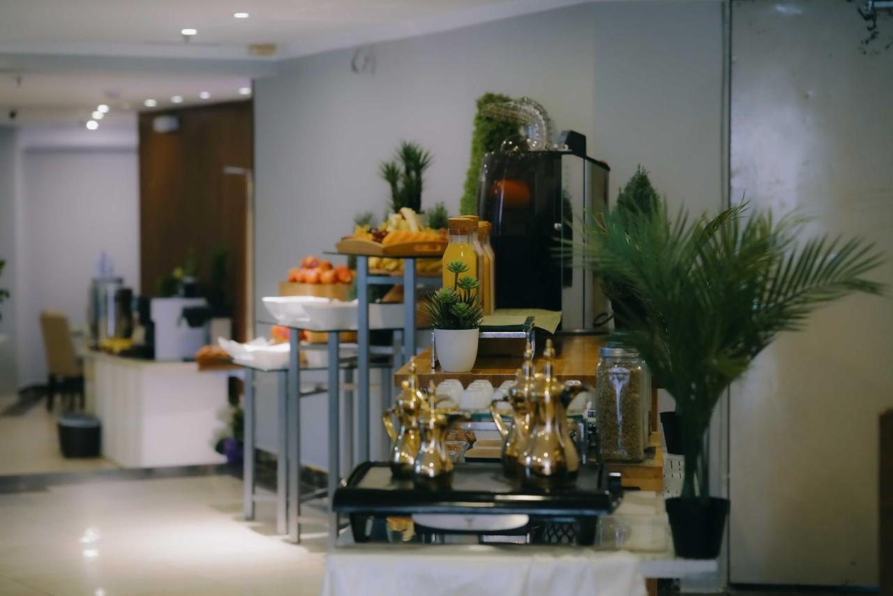 Al Thuria Grand Hotel Мека Екстериор снимка