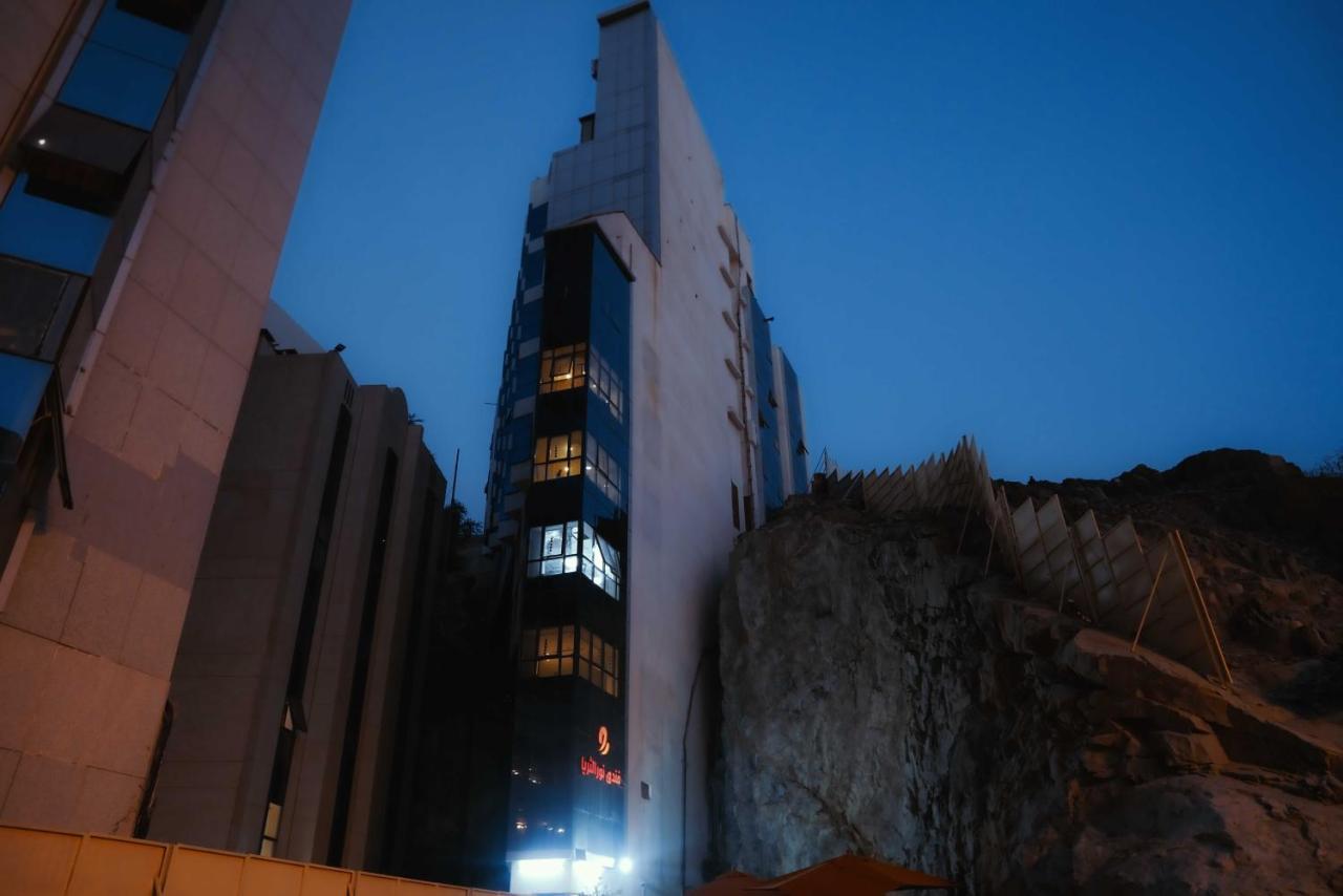 Al Thuria Grand Hotel Мека Екстериор снимка